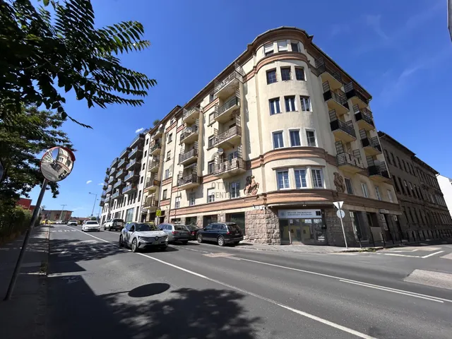 Eladó lakás Budapest I. kerület 130 nm