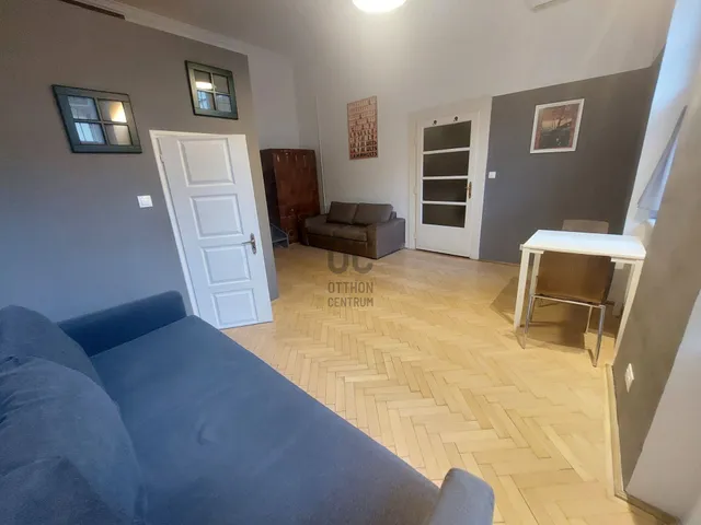 Eladó lakás Budapest VI. kerület 38 nm