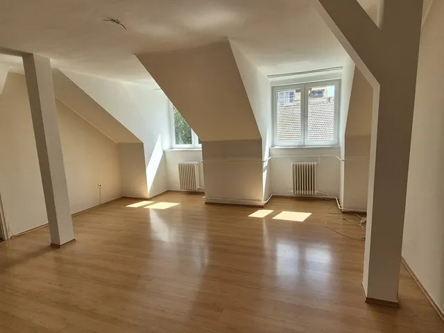 Eladó lakás Miskolc, Belváros 84 nm