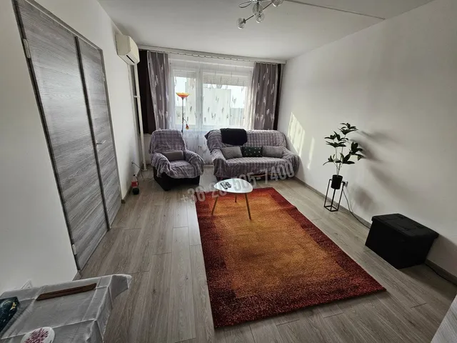 Eladó lakás Tiszaújváros 60 nm