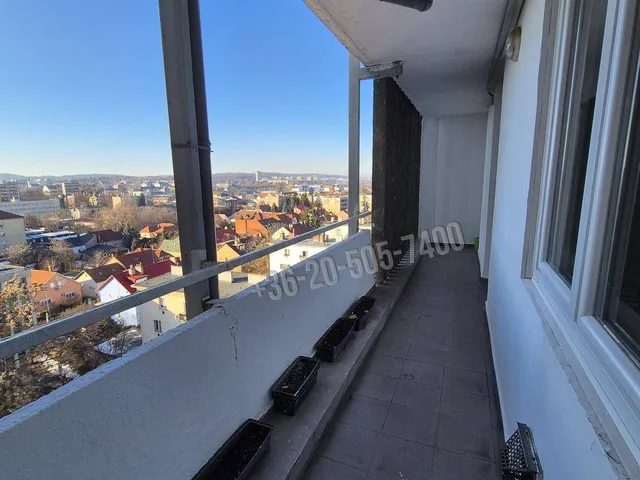 Eladó lakás Miskolc, Selyemrét 116 nm