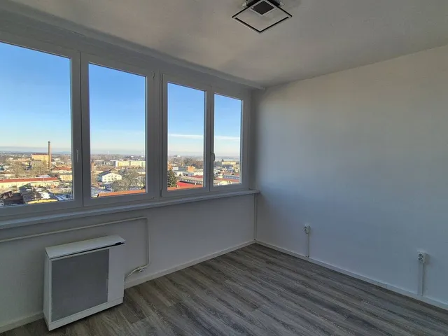 Eladó lakás Miskolc, Selyemrét 58 nm