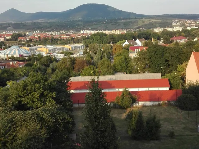 Eladó lakás Eger, Hajdúhegy 125 nm