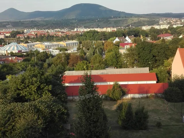 Eladó lakás Eger, Hajdúhegy 125 nm