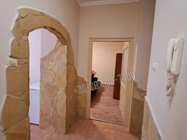 Kiadó lakás Tiszaújváros, Árkád sor 41 nm