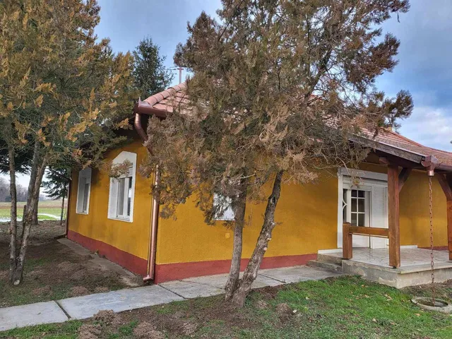Eladó ház Kadarkút 120 nm