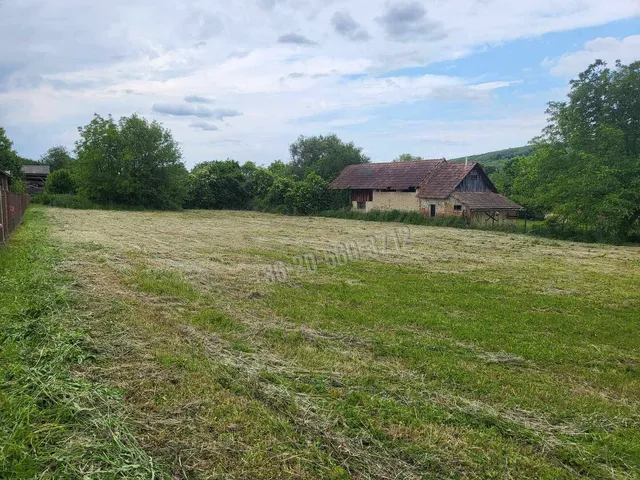 Eladó telek Pusztaszentlászló, Petőfi Sándor utca 1883 nm