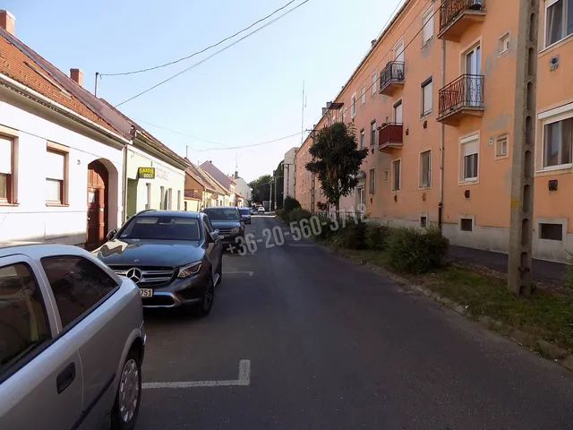 Eladó lakás Pápa, Belváros 50 nm