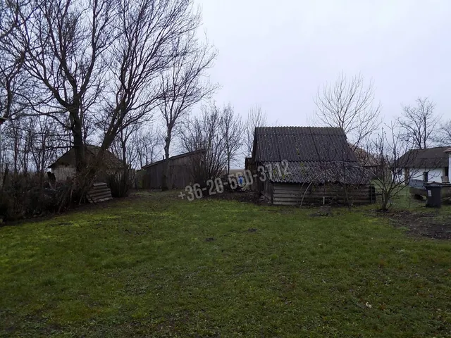 Eladó telek Magyarkeresztúr 1 nm