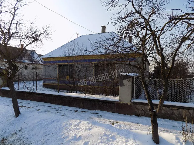 Eladó ház Egyházaskesző 72 nm