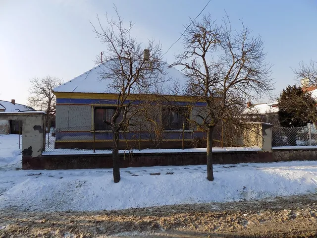 Eladó ház Egyházaskesző 72 nm