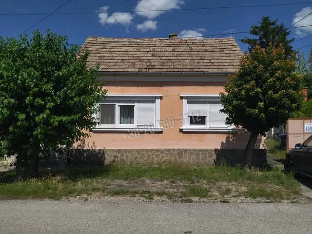 Eladó ház Pápa, Tókert 118 nm