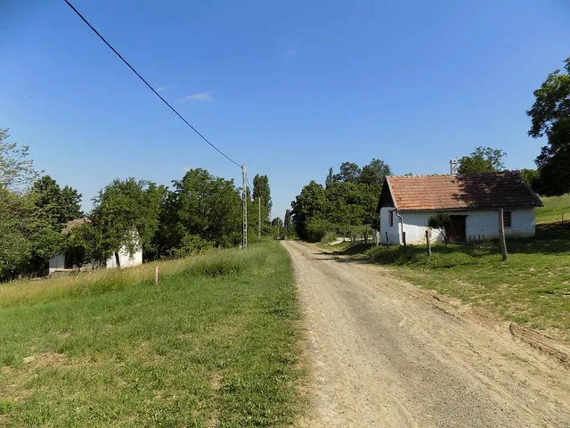 Eladó telek Kehidakustány, Papucs hegy 1653 nm