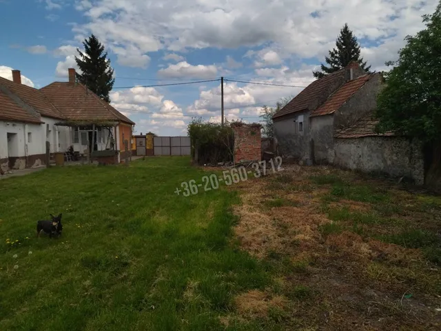 Eladó ház Egyházaskesző, Vasút utca 1833 nm