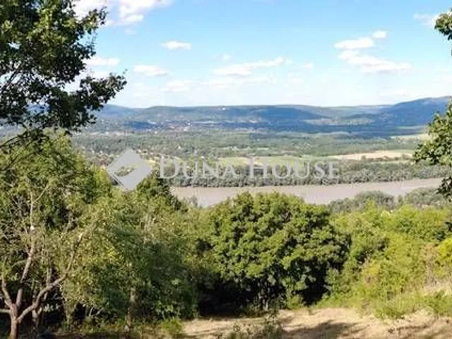 Eladó telek Dunabogdány 1063 nm