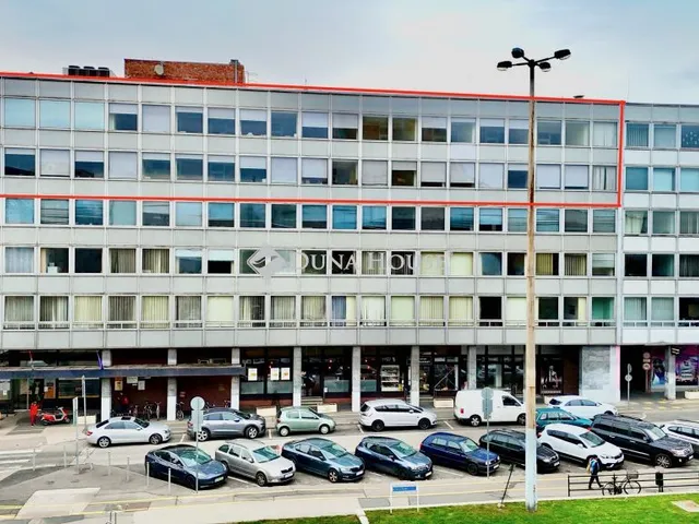 Eladó kereskedelmi és ipari ingatlan Győr 1090 nm