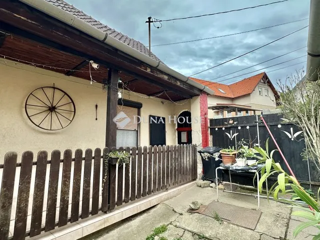 Eladó ház Pilisborosjenő 90 nm
