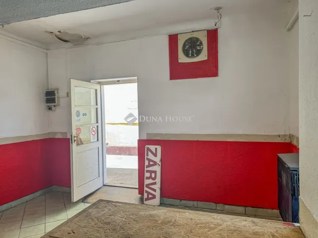 Eladó ház Szentendre, Vasúti villasor 95 nm