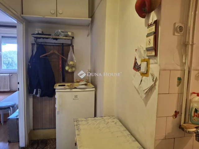 Eladó lakás Budapest X. kerület, Üllői út 27 nm