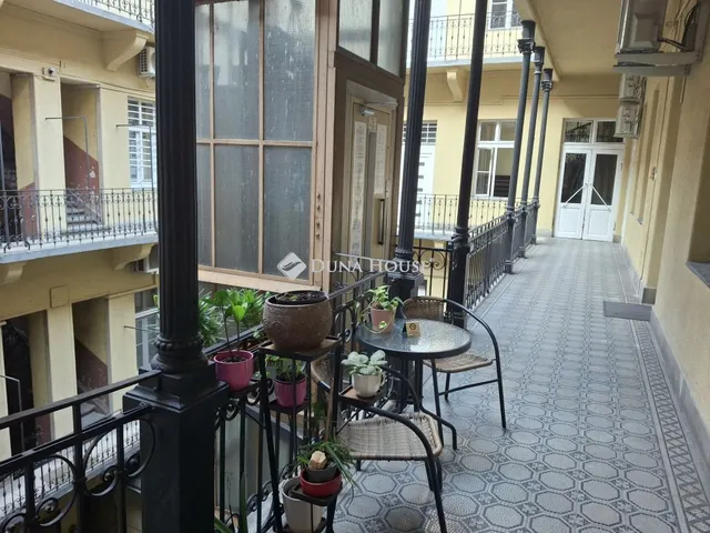 Eladó lakás Budapest VII. kerület, Rákóczi út 88 nm