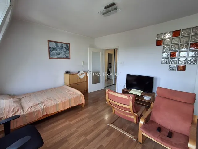 Eladó lakás Budapest XIV. kerület, Nagy Lajos király útja 34 nm