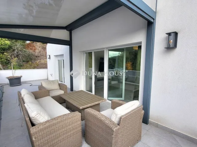 Eladó lakás Szentendre, Barackvirág utca 112 nm