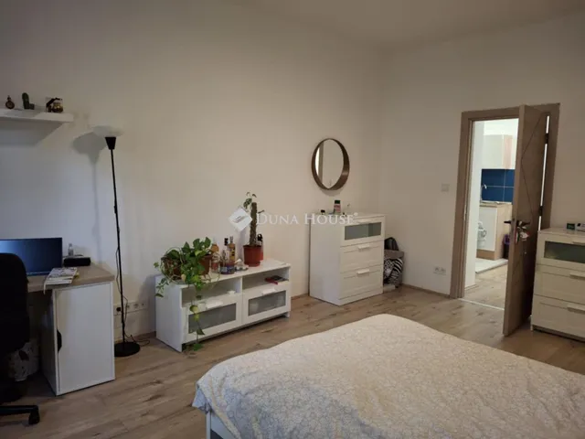 Eladó lakás Budapest IX. kerület, Mester utca 70 nm