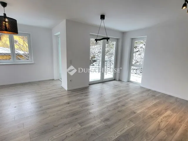 Kiadó lakás Szentendre, Ady Endre út 58 nm