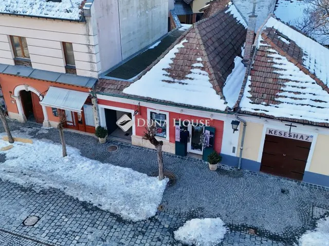 Eladó ház Szentendre 69 nm