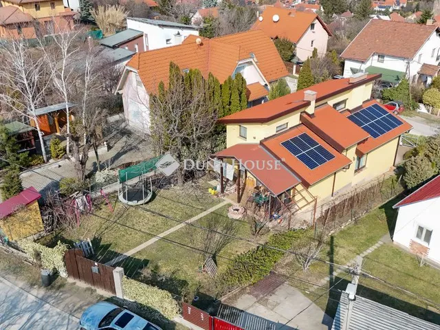 Eladó ház Pomáz 180 nm