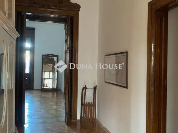 Eladó lakás Budapest XII. kerület, Alkotás utca 122 nm