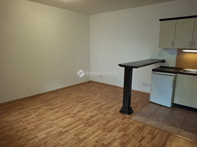 Eladó lakás Budapest VI. kerület, Rózsa utca 29 nm