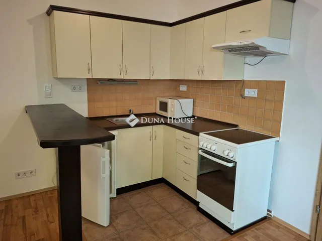 Eladó lakás Budapest VI. kerület, Rózsa utca 29 nm