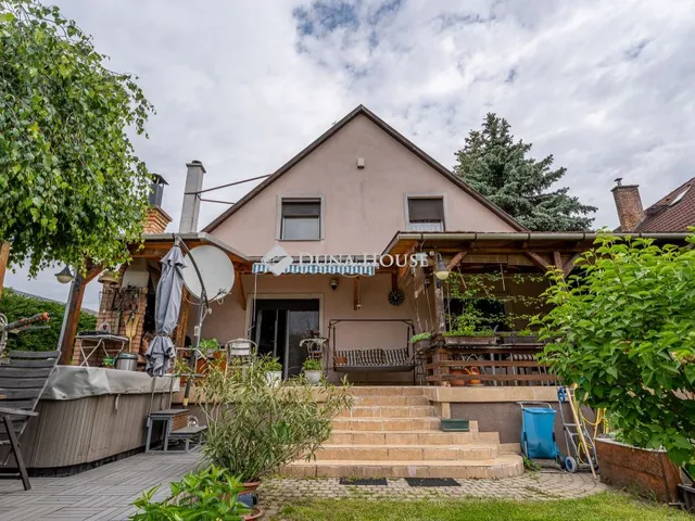 Eladó ház Kistarcsa 236 nm