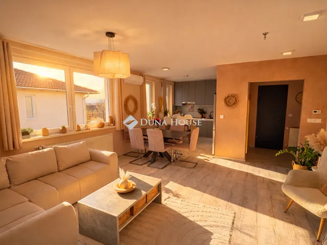 Eladó lakás Dunakeszi, Schweidel József utca 87 nm