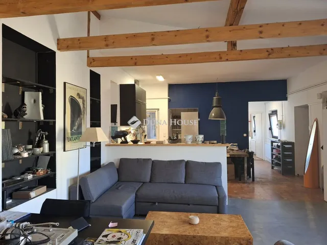 Eladó lakás Budapest VI. kerület 71 nm