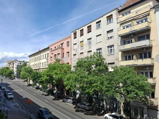 Eladó lakás Budapest I. kerület 80 nm