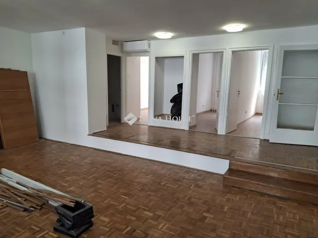 Eladó lakás Budapest I. kerület, Attila út 80 nm
