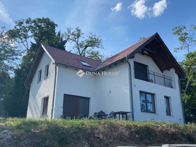 Eladó ház Leányfalu 114 nm