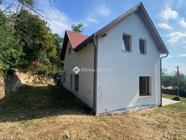 Eladó ház Leányfalu 114 nm