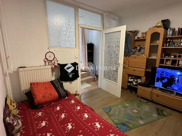 Eladó lakás Budapest III. kerület 44 nm