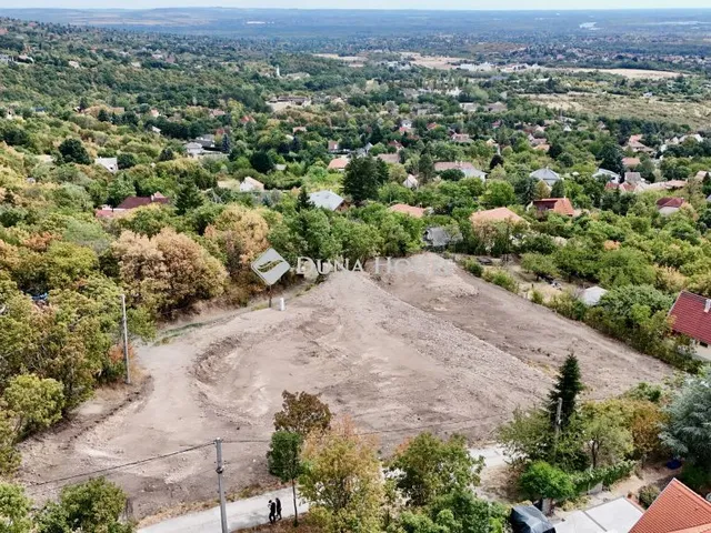 Eladó telek Szentendre 1500 nm