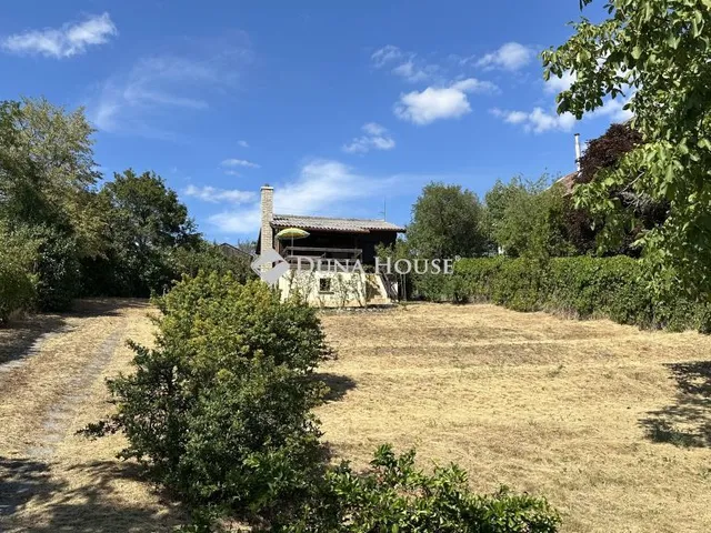 Eladó telek Szentendre, Pitypang utca 827 nm
