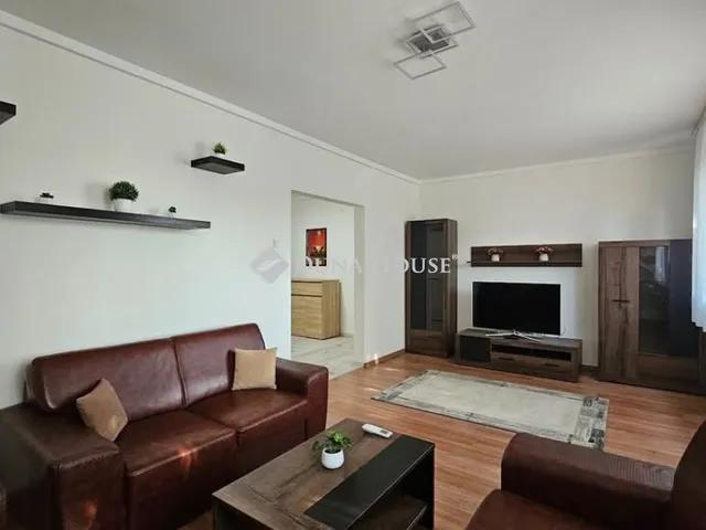 Kiadó lakás Budapest IV. kerület, Külső Szilágyi út 74 nm