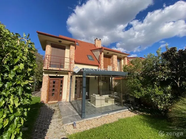 Eladó ház Szentendre 196 nm