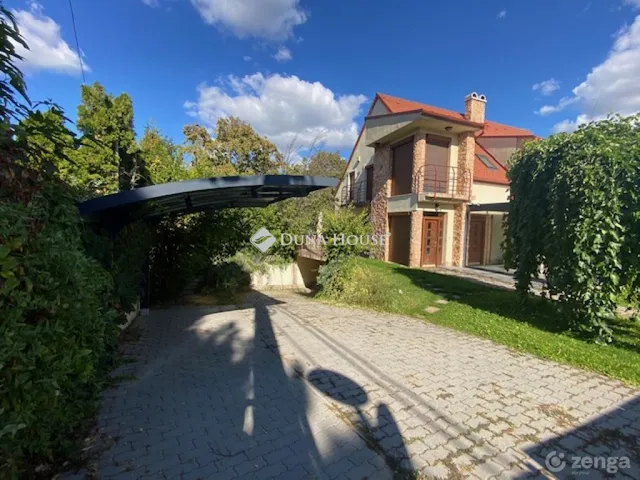 Eladó ház Szentendre 196 nm