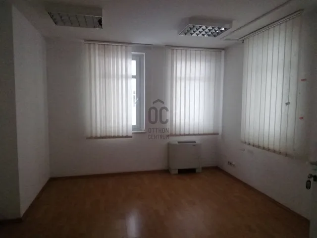 Eladó lakás Zalaegerszeg, Belváros