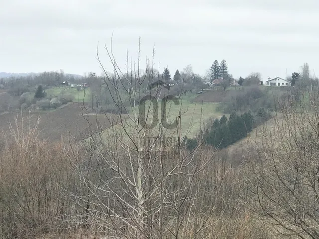 Eladó nyaraló Zalaegerszeg, Egerszeghegy 30 nm