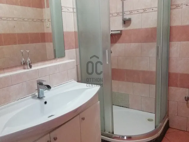 Kiadó lakás Zalaegerszeg, Belváros 68 nm