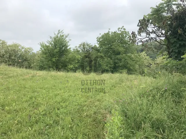Eladó telek Zalaegerszeg, Szenterzsébethegy 1140 nm